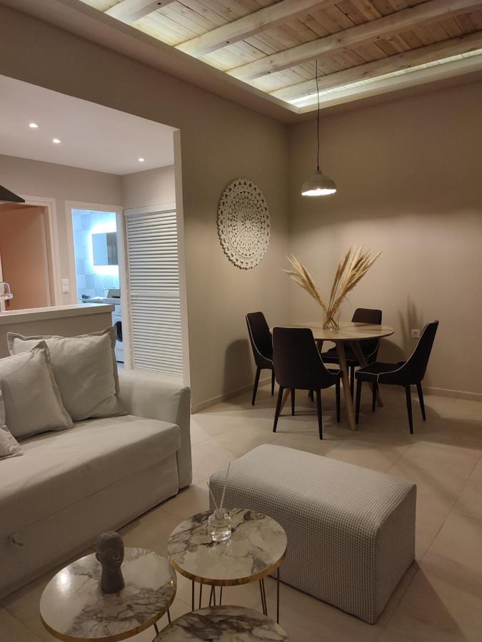 Gratelia Apartment Δαμνόνι Εξωτερικό φωτογραφία