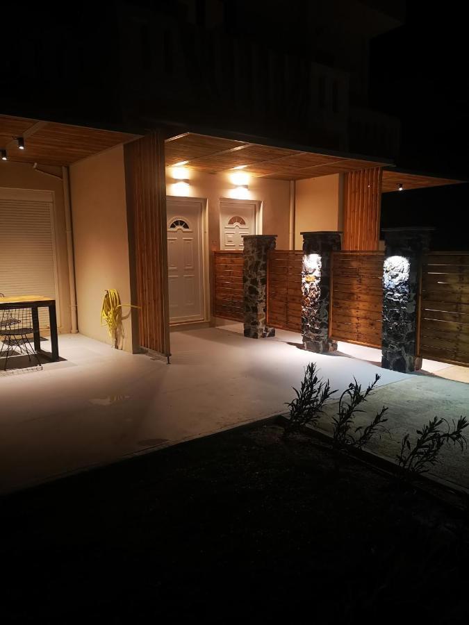 Gratelia Apartment Δαμνόνι Εξωτερικό φωτογραφία